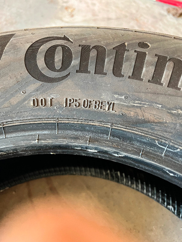 Good condition 1 Tire Continental 215/65/17 - photo 5