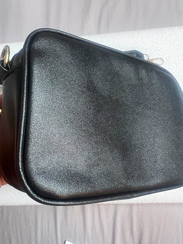 New Adidas Crossbody Bag With Mini Accessories Pouch - photo 5