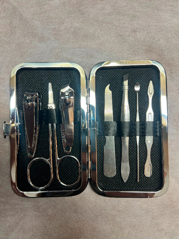 New Professional Nail Care Kit Manicure Set