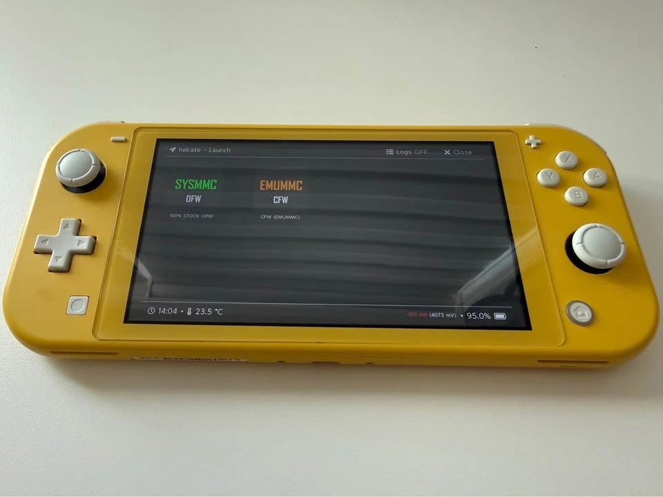 Jailbreaked Nintendo Switch Lite - photo 2