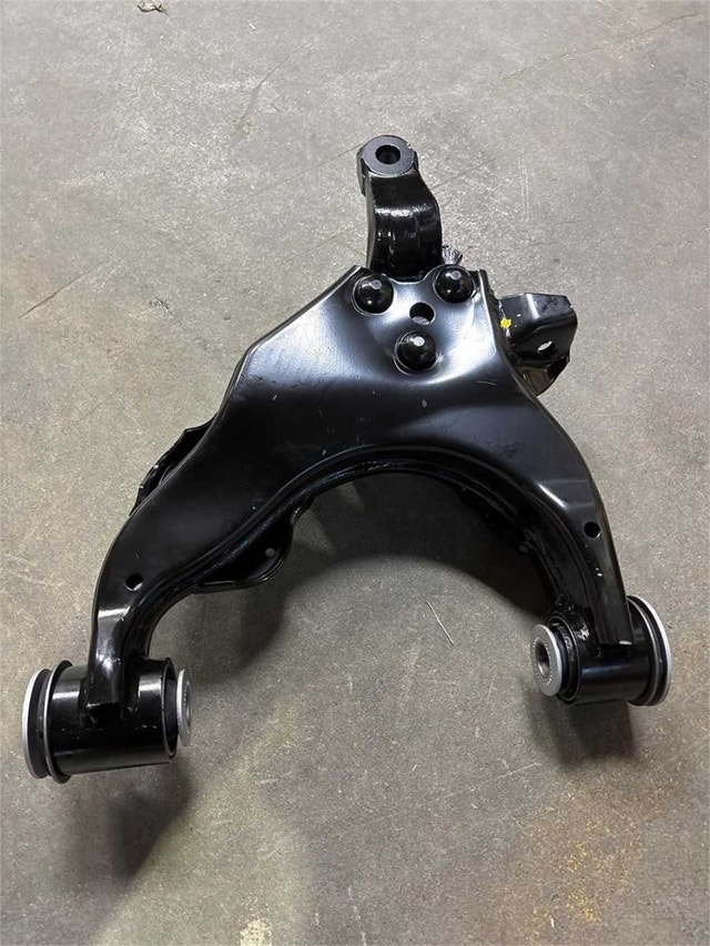 MOOG Control Arms Toyota Tundra 2004-2007 Front Left Right NEW - photo 2