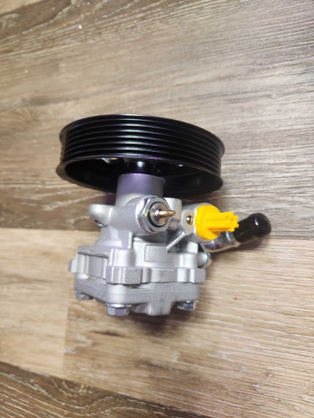 Power Steering Pump Suzuki Grand Vitara 2.4 OEM