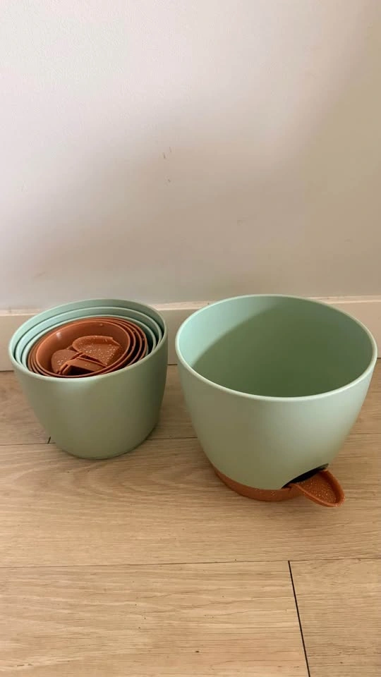 Set of 5 Self-Watering Plant Pots + Sea Soil Potting Mix - photo 2
