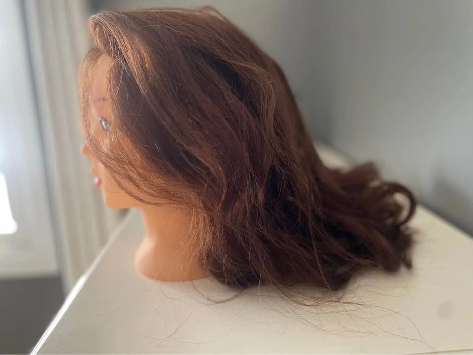 Mannequin head for hair stylist - photo 2