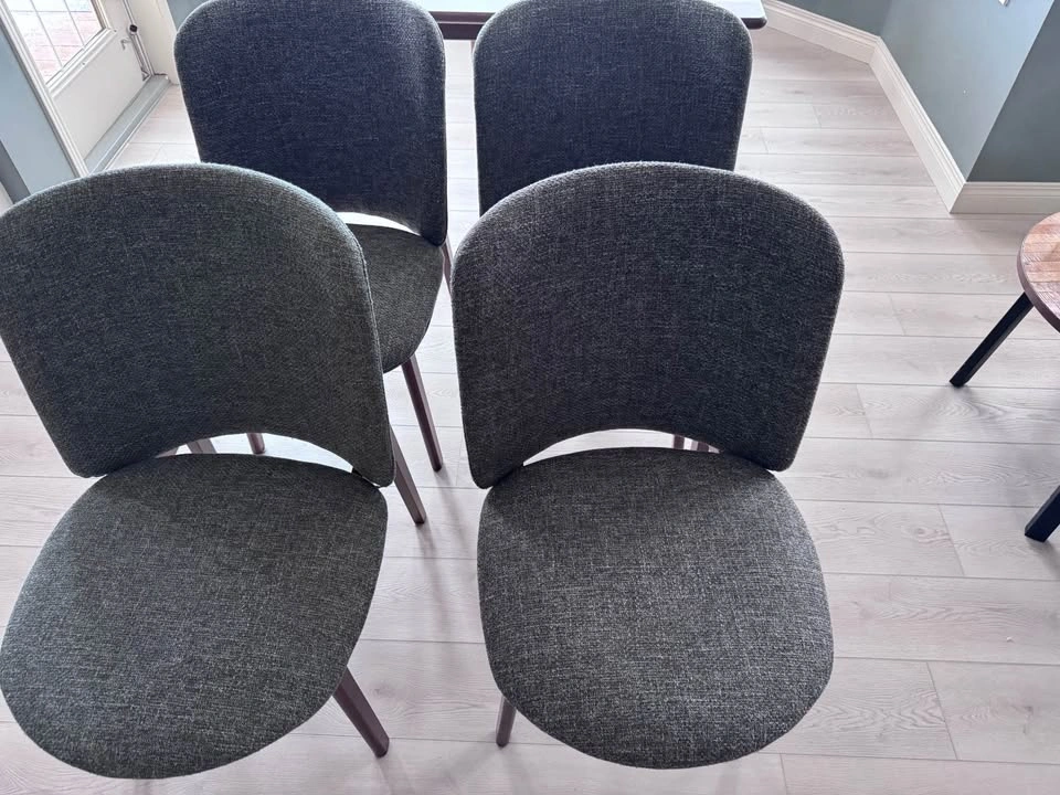 4 Dining Chairs - photo 2