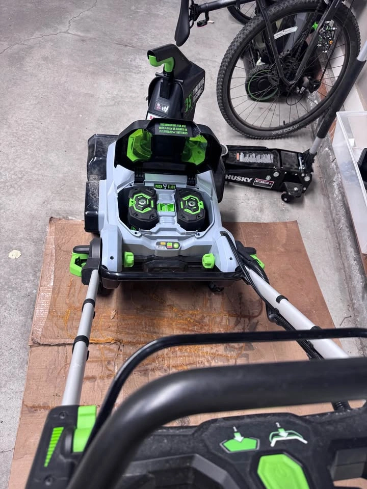 EGO 56V Snow Blower + Self-Propelled Lawn Mower (Batteries) - photo 5