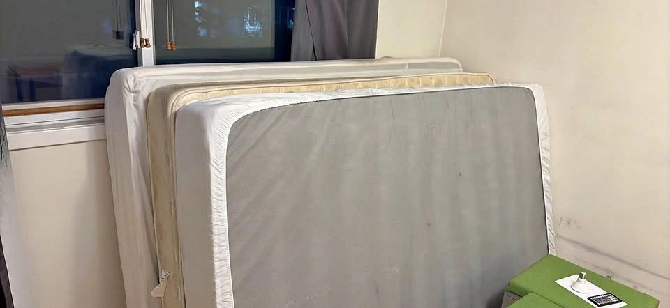 Queen Mattress and Box Spring Set
