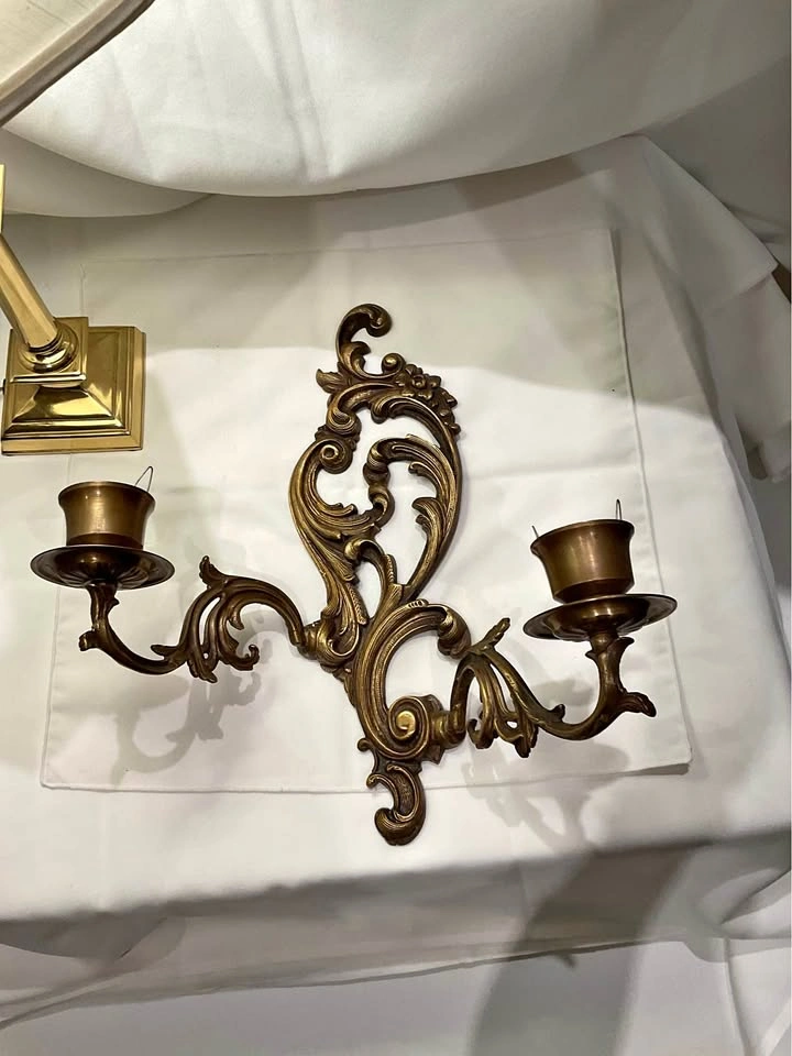 Vintage Rococo CAST BRASS Double Arm Wall Scone