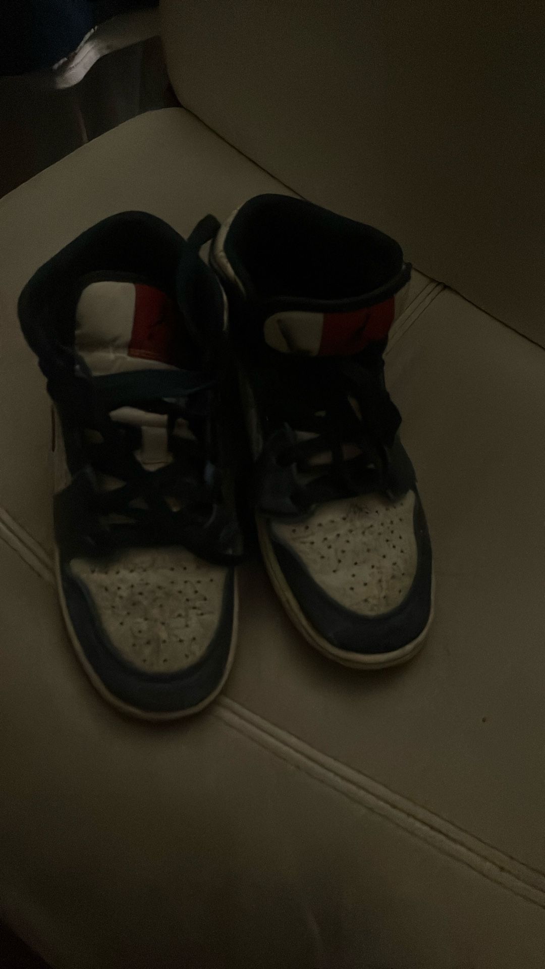 Jordan 1 Price Slightly Negotiable - photo 2