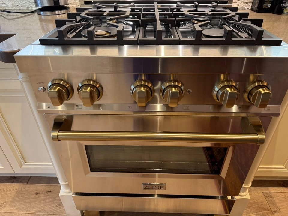 Zline Autograph Edition 30 in Dual Fuel Range - photo 2
