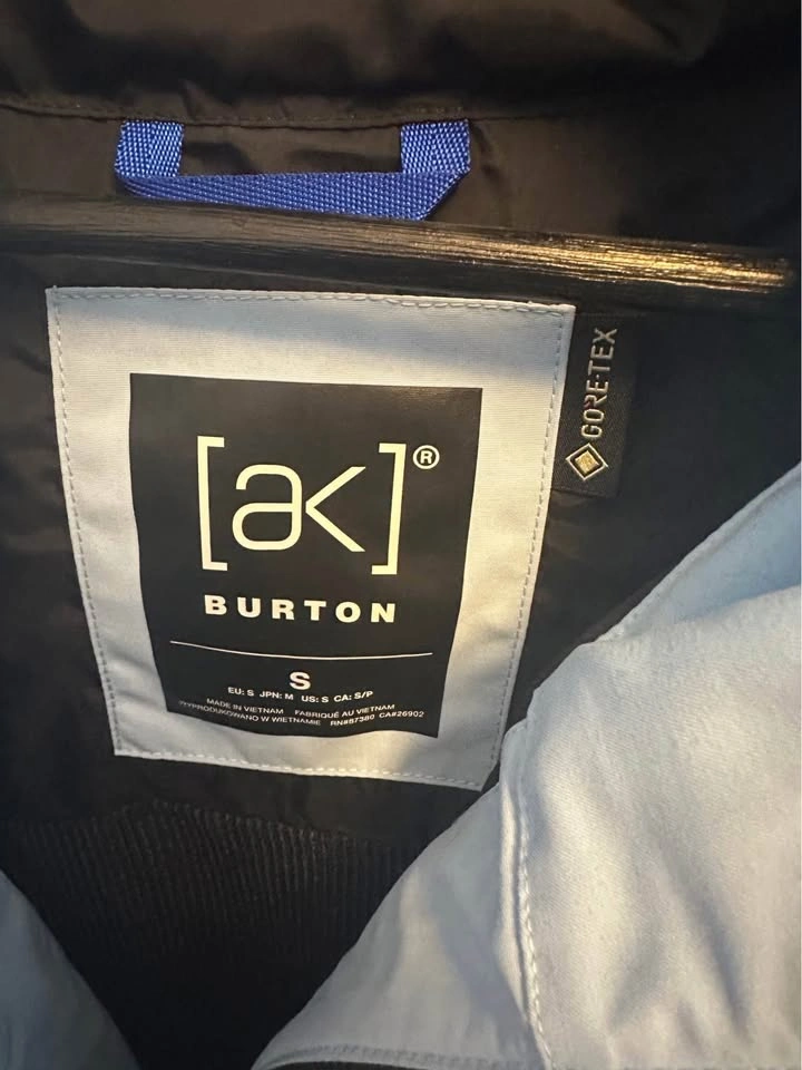 Brand new Burton AK Snow Jacket - photo 2