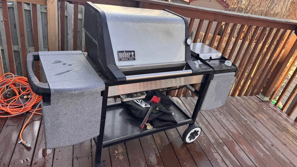 Weber Genesis Gold Natural Gas BBQ - photo 2