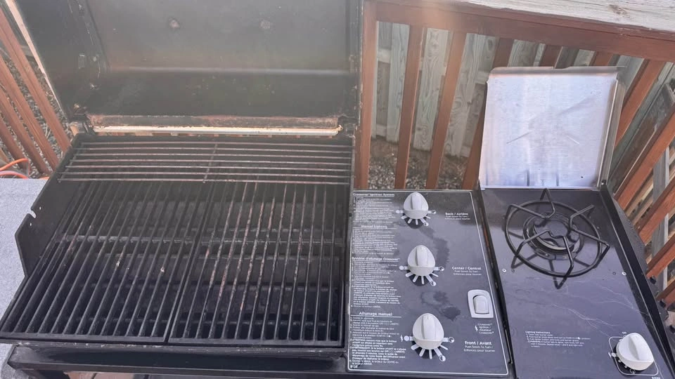 Weber Genesis Gold Natural Gas BBQ - photo 4