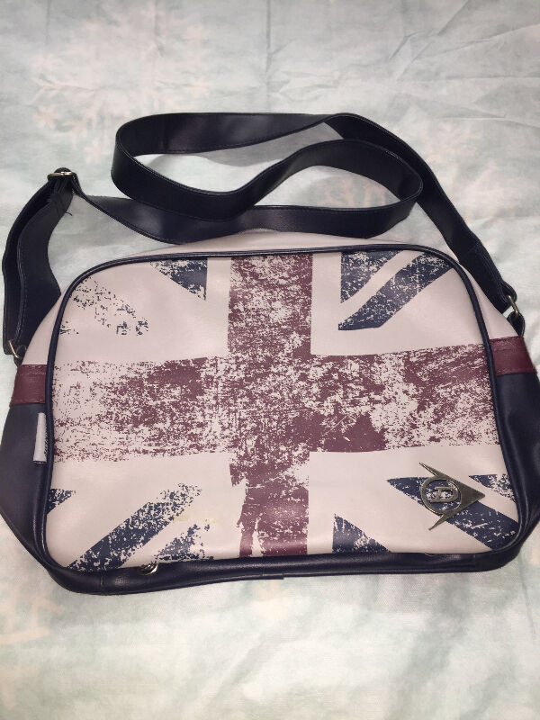 Dunlop England Unisex Cross Shoulder Laptop Bag - photo 2