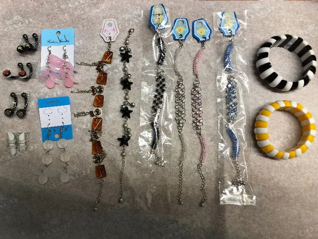 New Colorful Crystal Stone Various Style Bracelet thumbnail