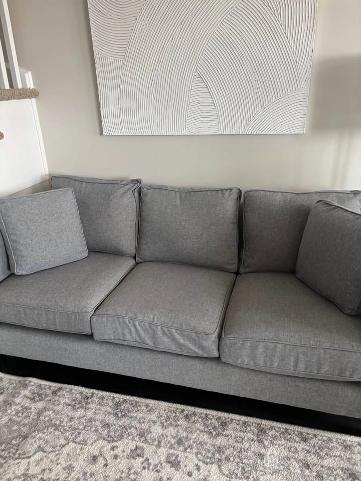 Sale ! Urban Barn Couch - photo 4