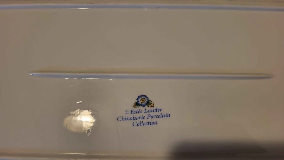 Vintage Estée Lauder Chinoiserie Porcelain Serving Tray - photo 2