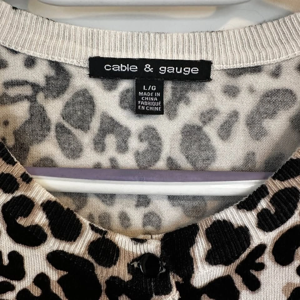 Leopard Print Cardigan Large - photo 2