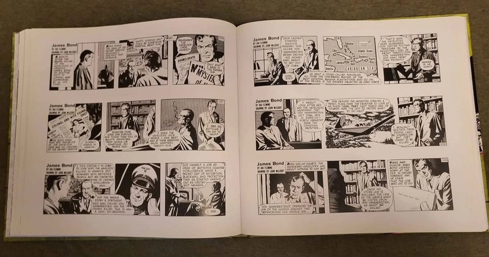 Complete Ian Fleming James Bond (2 Books) + Letters & Deaver Car - photo 3