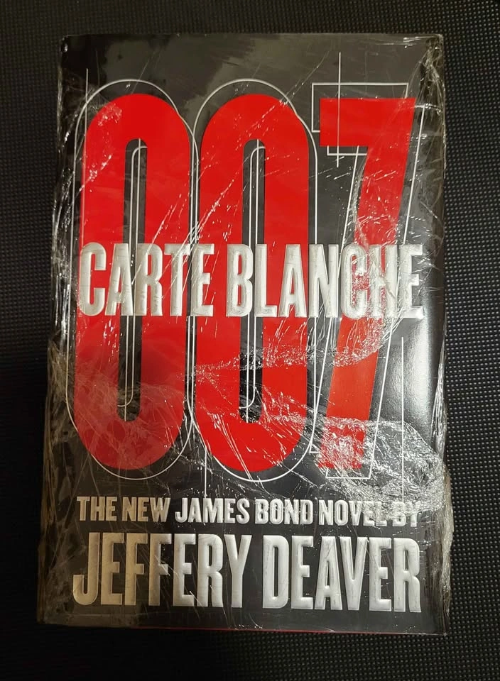 Complete Ian Fleming James Bond (2 Books) + Letters & Deaver Car - photo 4