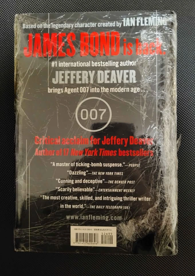 Complete Ian Fleming James Bond (2 Books) + Letters & Deaver Car - photo 5