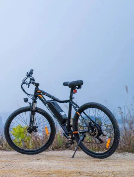 Electric Bike w/ Charger, Keys & Lock