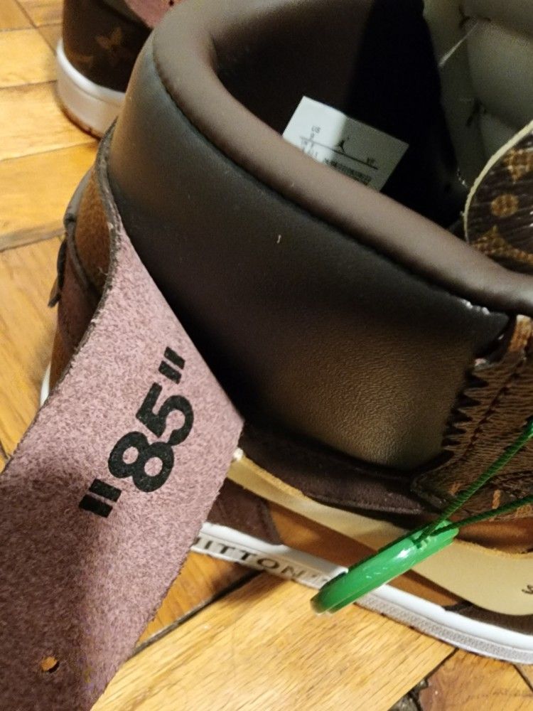 Custom Sneakers (NEW) - photo 3
