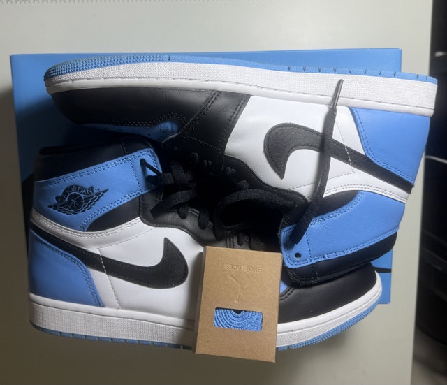 Jordan 1 High OG UNC Sz 10.5 - photo 2
