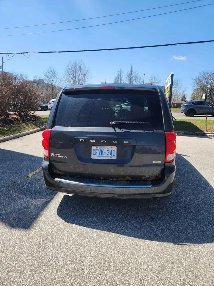 2012 Dodge Grand Caravan - photo 2