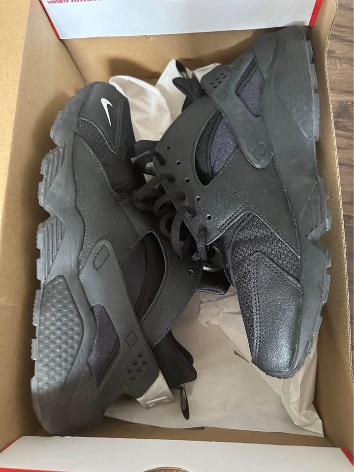 NIKE Air Huarache Prem - photo 2
