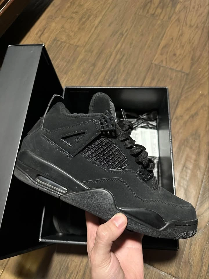 JORDAN 4 ‘BLACK CAT’ (2020) - photo 2