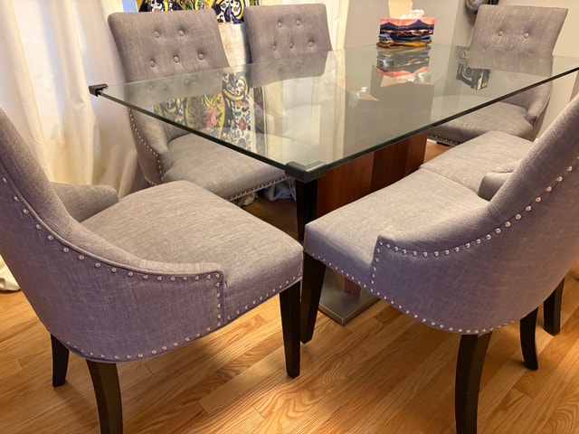 Dining Table with 6 Chairs
