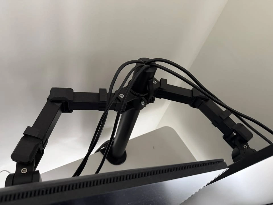 Amazon Basics Heavy Duty Dual Monitor Arm - Desk Mount - photo 2