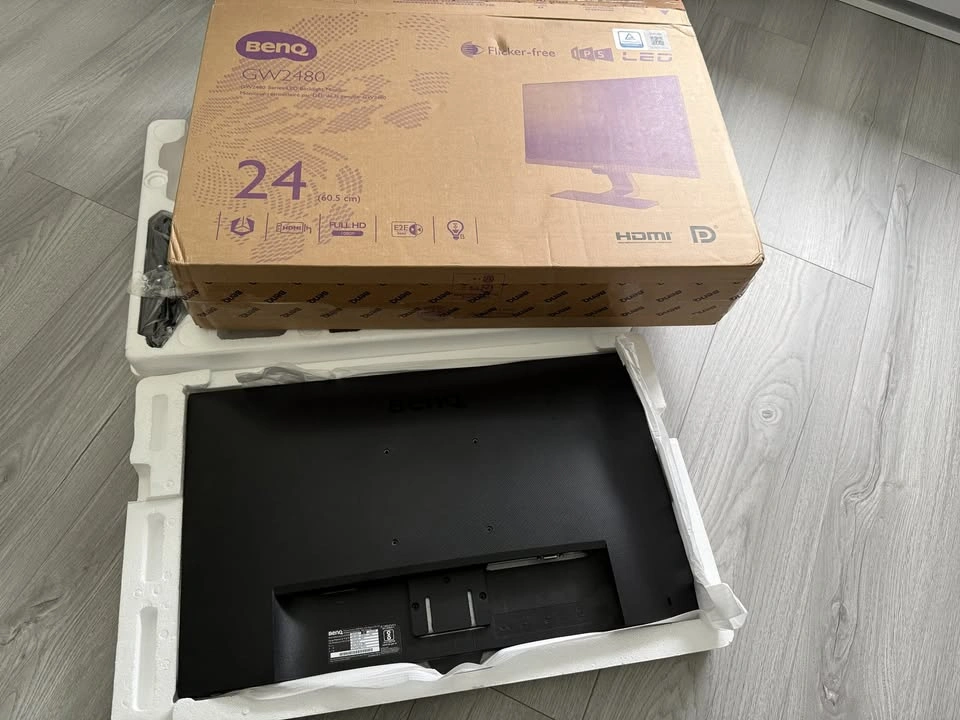 BenQ 24" Eye-Care Monitor (GW2480T) with Speakers - photo 2