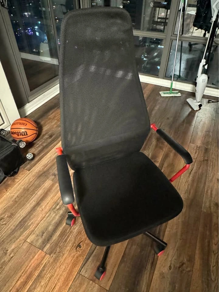 Ikea Huvudspelare Office Chair