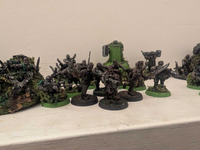 Large Catachan Jungle Fighters Army - photo 3