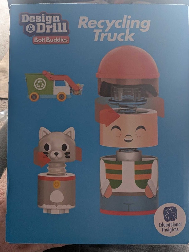Design and drill recycling truck brand new ages 3+ - photo 4
