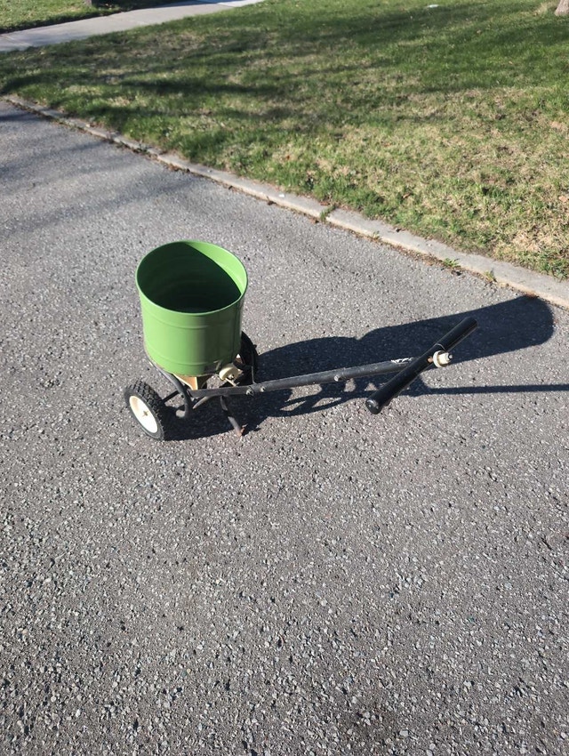 Whirlwind Spreader