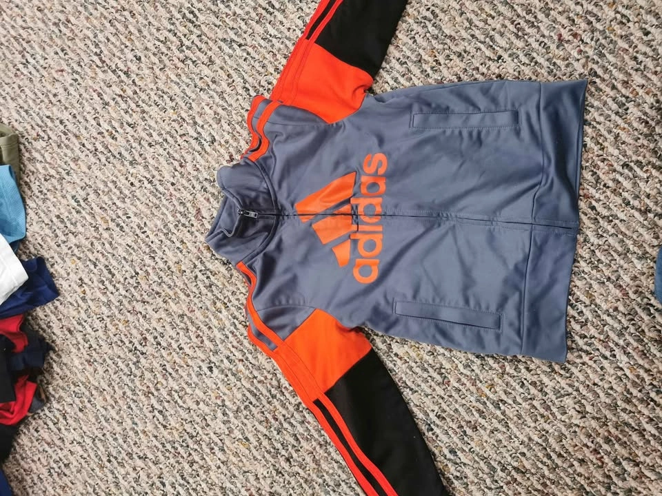 Lot of Boys Clothes - size 4-6 - photo 2
