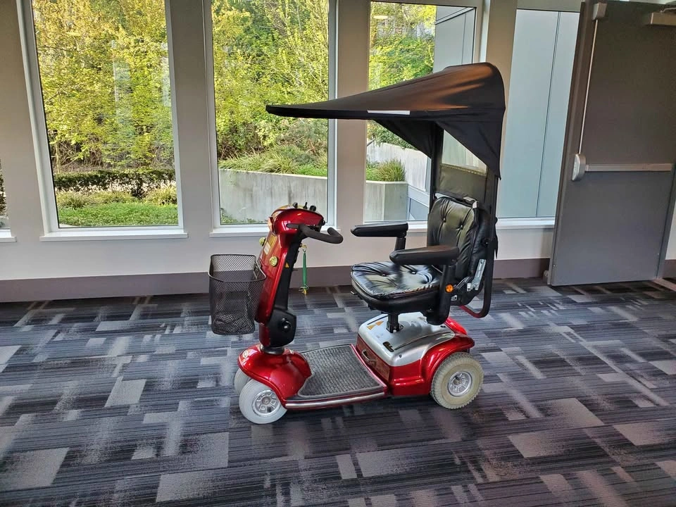 Shoprider Deluxe Motorized Scooter - photo 5