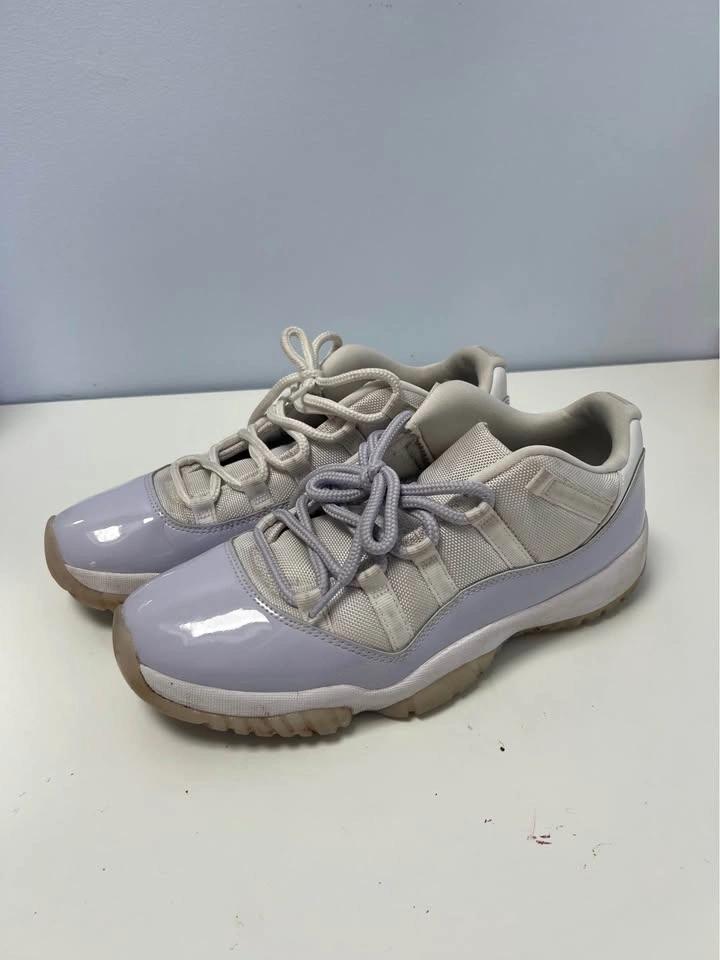 Jordan 11 Violet Lows - photo 2