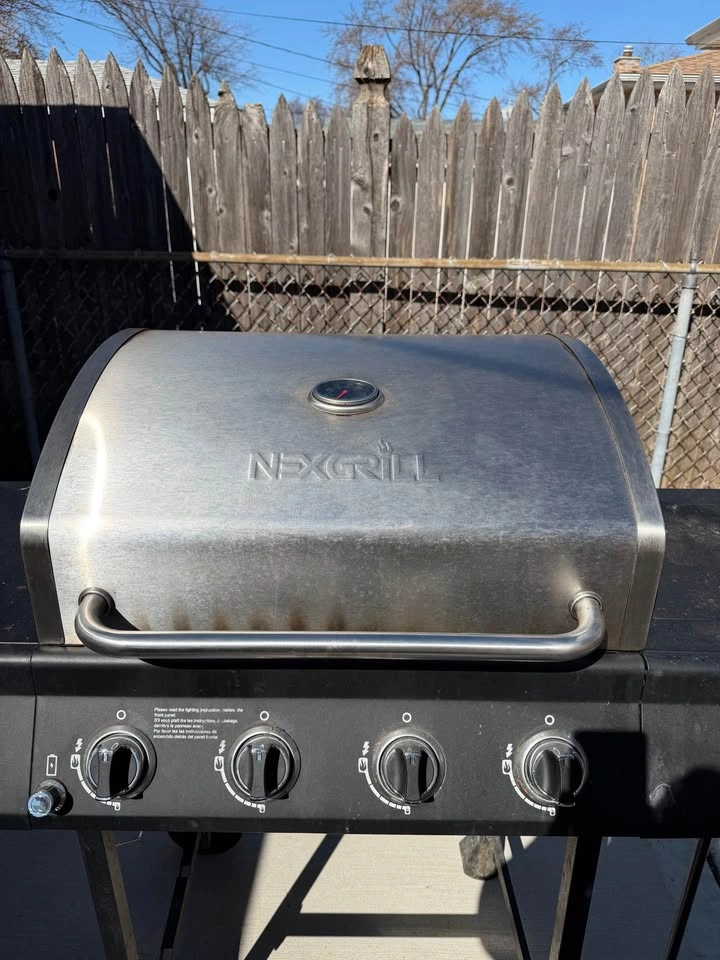 NEXGRILL Propane BBQ Grill w/ Side Burner - photo 2