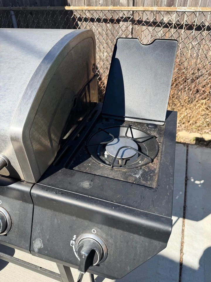 NEXGRILL Propane BBQ Grill w/ Side Burner - photo 4