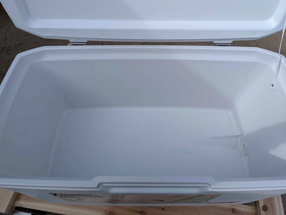 Coleman Marine Coastal Xtreme 120 Quart Cooler - photo 3