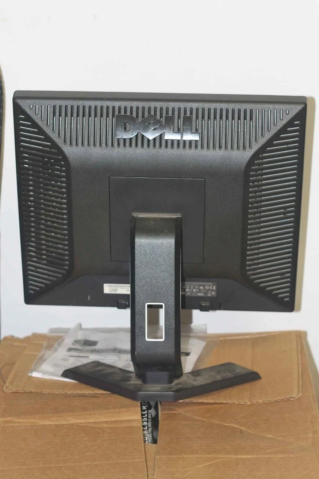 Dell Monitor - photo 2