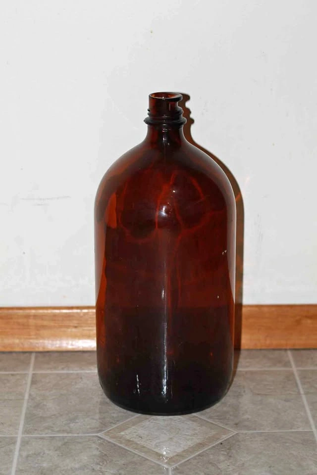 Amber Duraglas Bottle