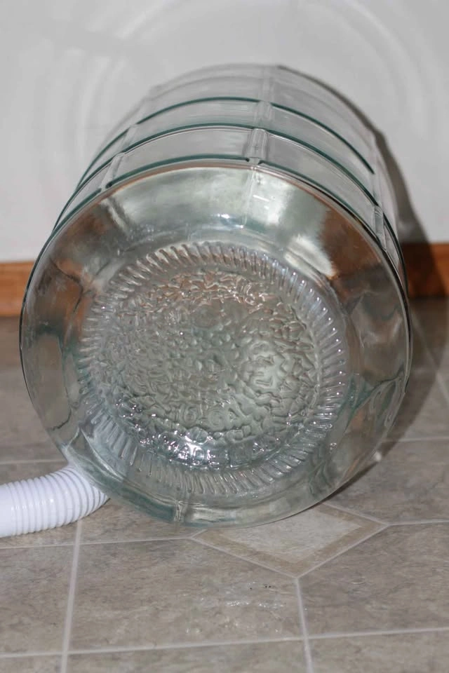 Italian Glass Carboy - photo 3