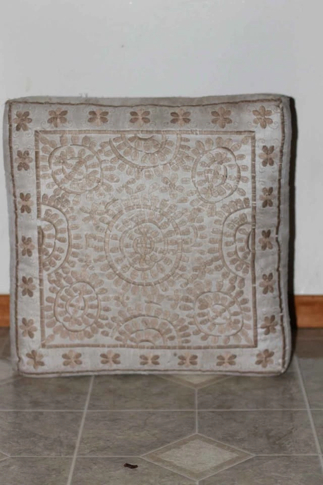 Indian-style embroidered footstool - photo 2