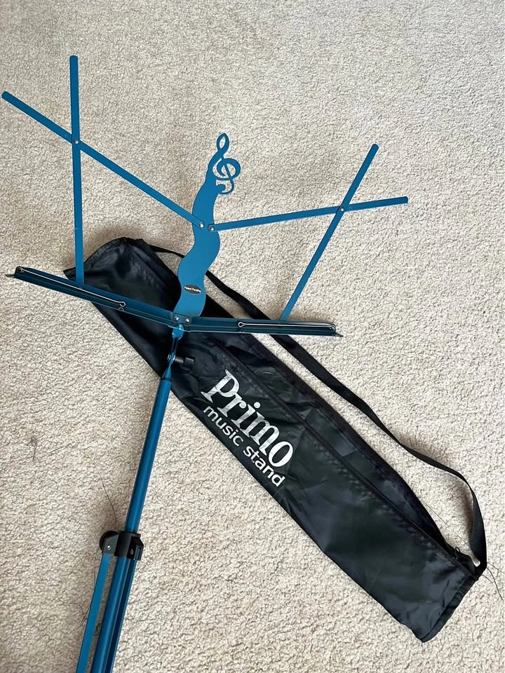 PRIMO Folding blue Music Stand - Lightly Used