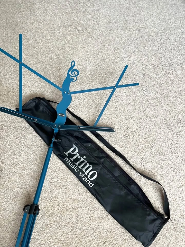 PRIMO Folding blue Music Stand - Lightly Used - photo 2